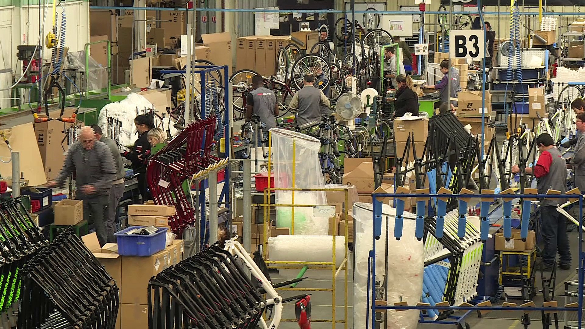 Les Vélibs parisiens fabriqués à Machecoul - Vidéo Dailymotion