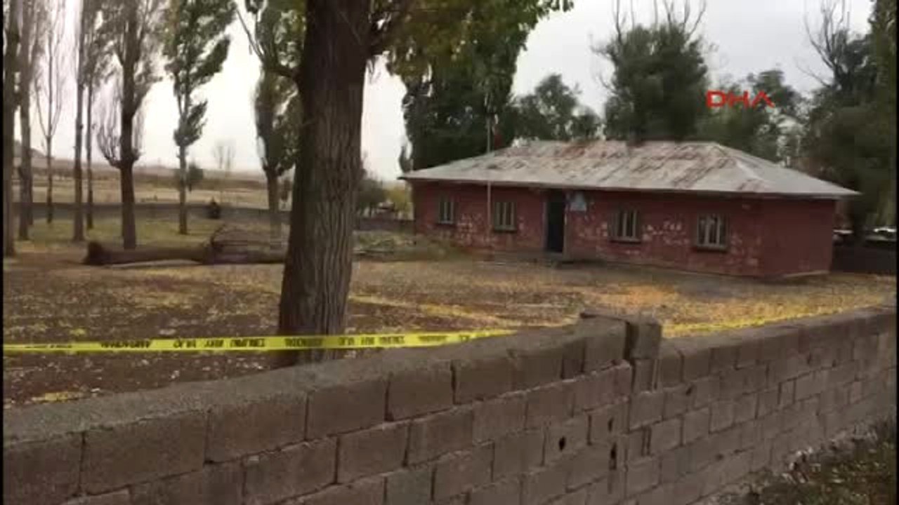 Muş - Okul Bahçesinde Ağaç Devrildi 1 Öğrenci Öldü, 3 Öğrenci ile 1 Öğretmen Yaralandı 2