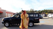 YouTuber doesn't get any sweets as he goes trick-or-treating early