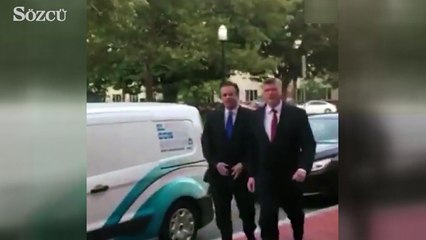 Trump'ın seçim kampanyasını yöneten Manafort, FBI'a teslim oldu