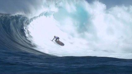 Surf: conditions incroyables à Hawaï pour le "Big Wave tour"