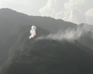 Indian Army Action at LOC Line of Control at Indian Pakistan Border - Live Video