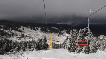 Uludağ'a Sezonun İlk Karı Düştü