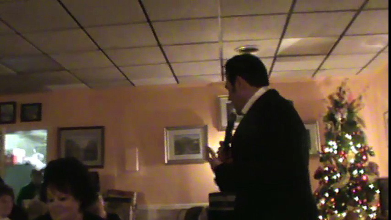 Franz Goovaerts sings 'Help Me Make It Through The Night' Pennsylvania 2015