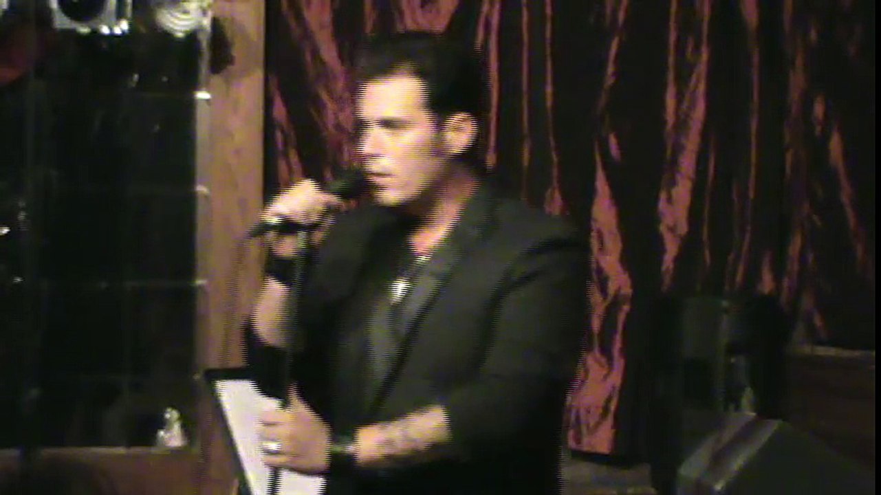 Franz Goovaerts sings 'CC Rider' Dad's Place 2014