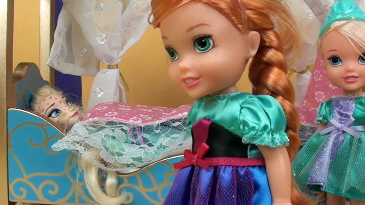 Breakfast In Bed Frozen Elsa is Sick Anna and Elsa Toddlers Cook Pancakes Chickenpox Toys In Action