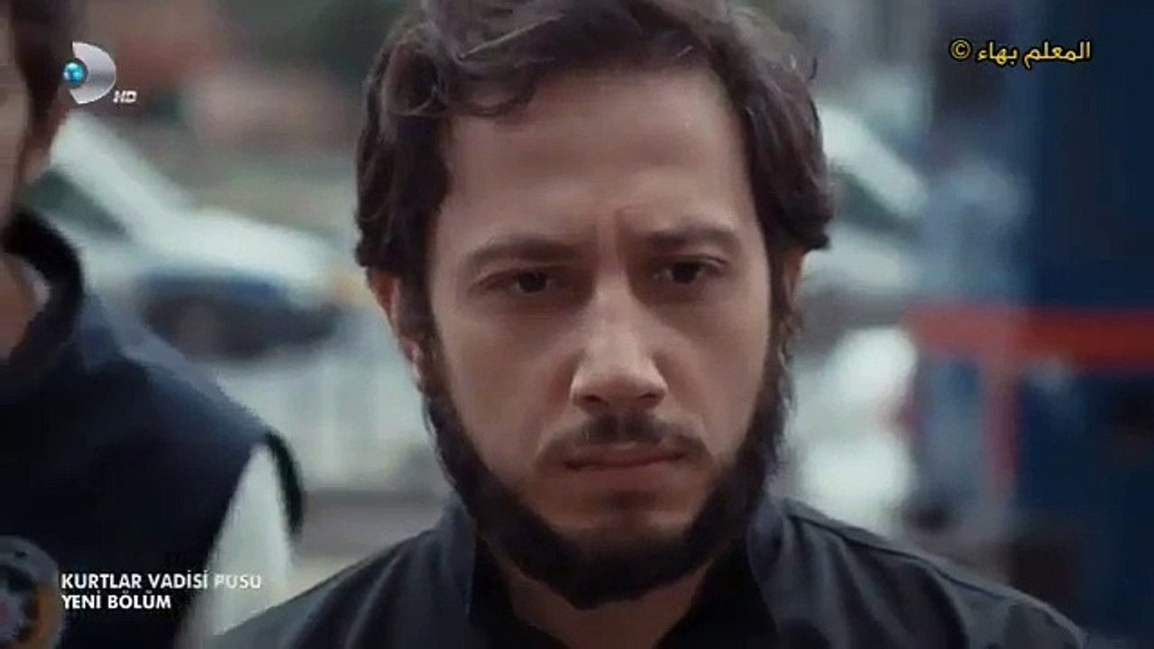 ارجل واحد بالجزء التاسع عاكف