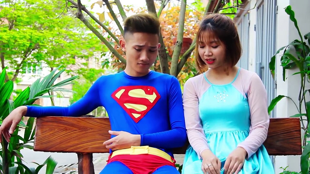 Superman KISS Frozen Elsa & Spiderman Super Girl & Elsa so strong Batman thief Toys Superhero funny