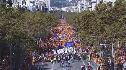 Unionists in Barcelona organize mass protest after declaration of independence