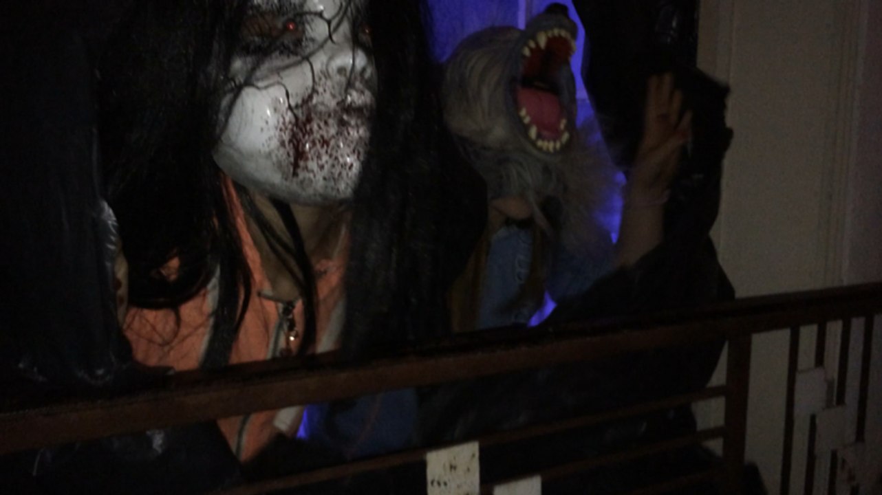 Halloween: labyrinthe de la terreur chez un particulier