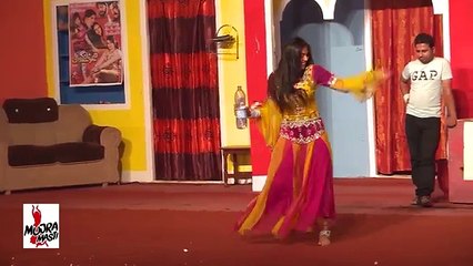 PAYAL CHOUDHRY - AAG LAGA DO - 2017 PAKISTANI MUJRA DANCE