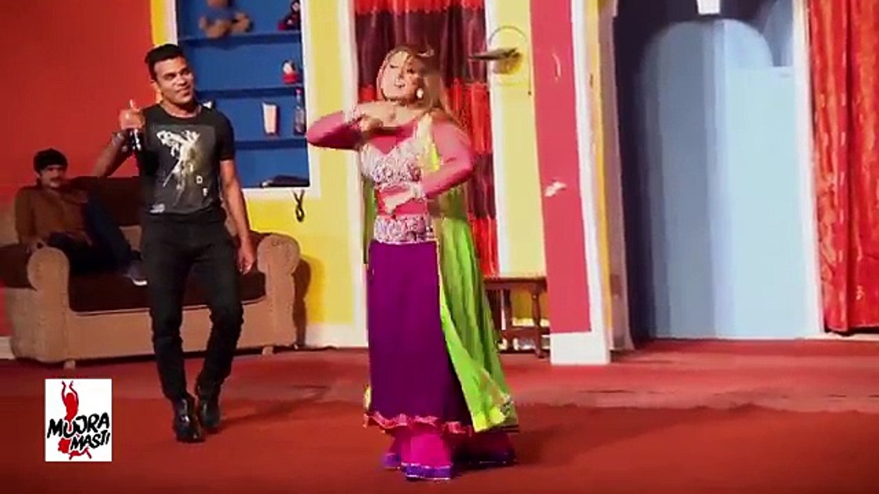 MUJRA MEDLEY DANCE BY ASHA CHOUDHRY - 2017 PAKISTANI MUJRA DANCE