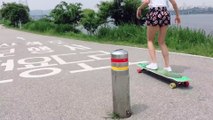 Flower shorts at Hanriver 한강, Seoul Longboard girls