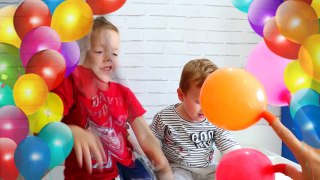 Finger Family Learn Colors Balloons for Children
