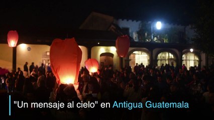 Guatemaltecos lanzan globos al cielo para celebrar el patrimonio