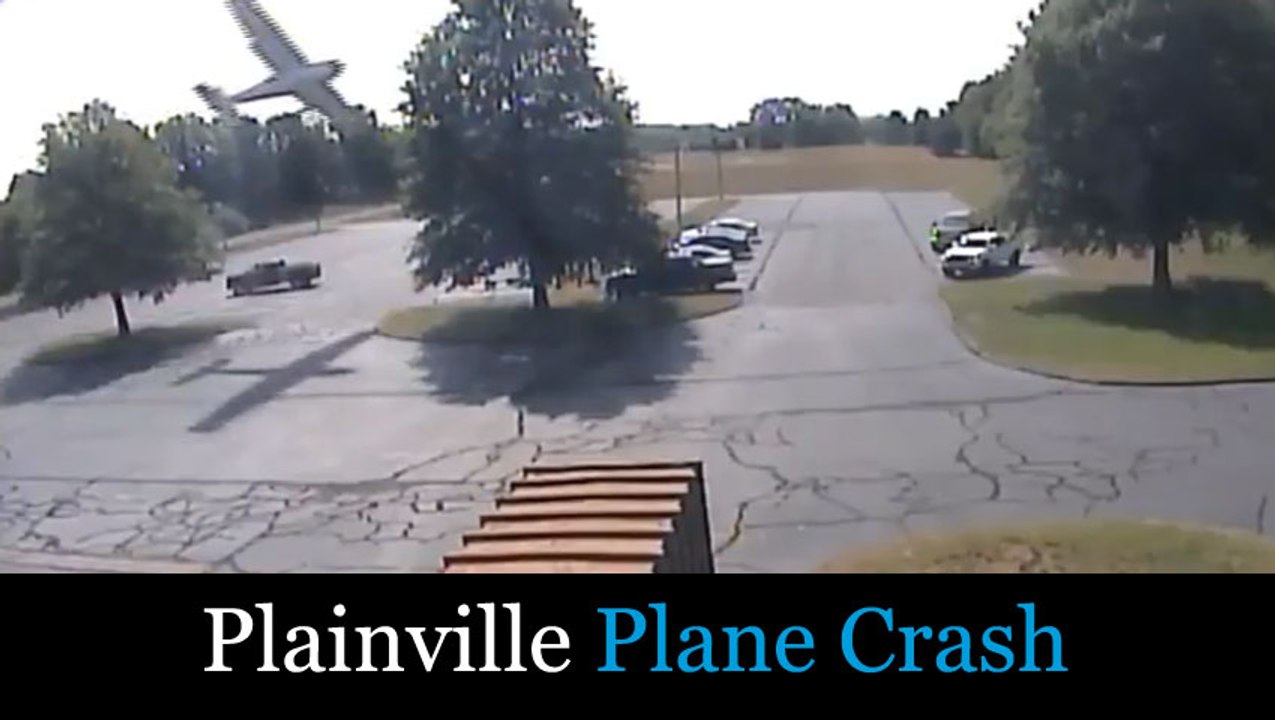 80 year old Pilot Plainville Small Plane Crash ! Avião Pilotador por Homem de 80 Anos cai
