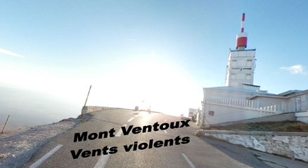 Montée du Mont Ventoux en Goldwing avec un vent violent - Vidéo 360°