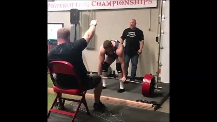 Jason Belt tears his left bicep during deadlift