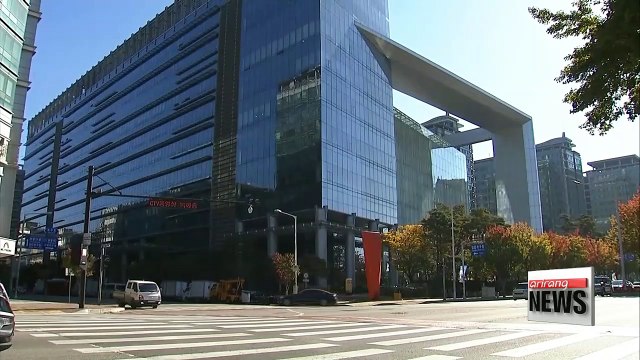 Prosecutors raid former MBC executives' homes and offices