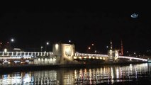 Galata Köprüsü Gemi Geçişi İçin Trafiğe Kapatıldı