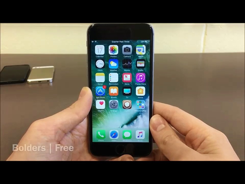 Top 10  jailbreak Tweaks with Cydia Install