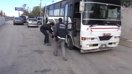 Suriyeliler, Aksaray'da 220 Kilo Esrarla Yakalandı