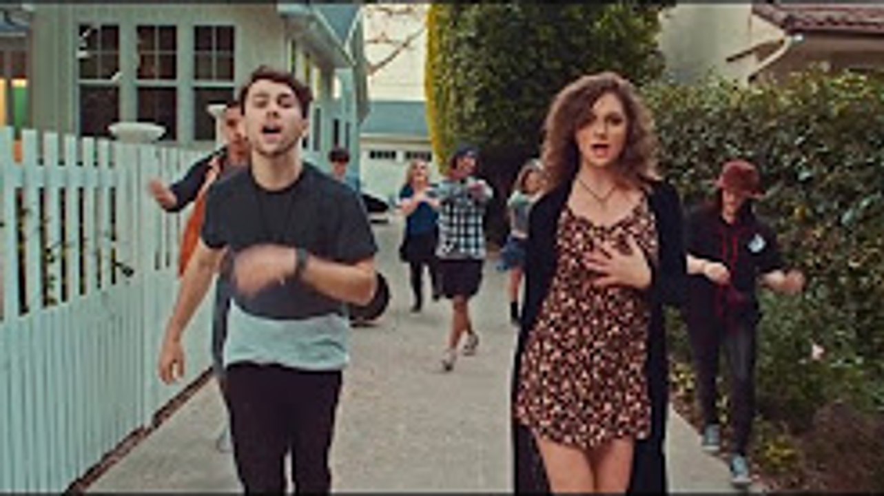 Maps - Maroon 5 - MAX and Alyson Stoner Cover by  Zili Music Company .