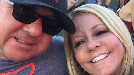 '라스베이거스 참사' 생존 부부, 2주 뒤 교통사고로 사망 / YTN