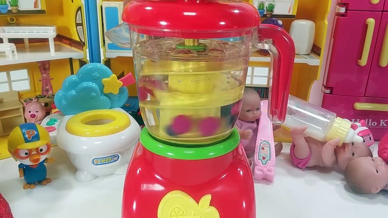 baby doll & SpiderMan Pororo Ambulance hospital play toys 콩순이 의사 아기인형 병원놀이 스파이더맨 뽀로로 장난감