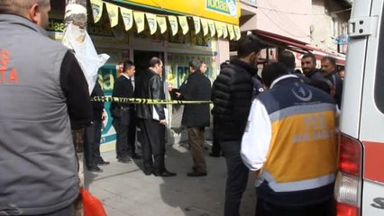 Oğluna 'Ben Sizi Utandıracak Bir Şey Yapmadım' Mesajını Attı, İntihar Etti