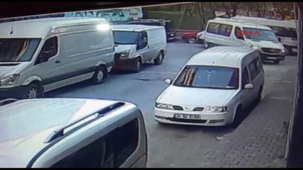 Servis Sürücüsünü Öldüren Cipli Saldırganlar Kaçarken Kameraya Yansıdı