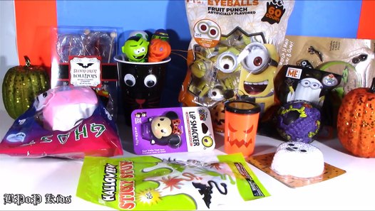 Halloween Haul! Sticky Spiders! Melty Witch! Pumpkin SLIME! Gross Lollipops! Candy Lip BALM ...