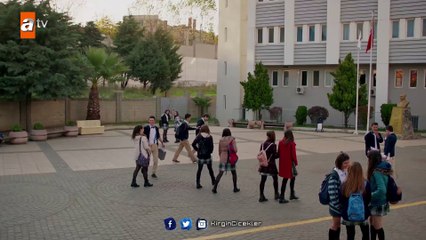 Kırgın Çiçekler 23.Bölüm - Papyonlu Maymuna Döndüm !