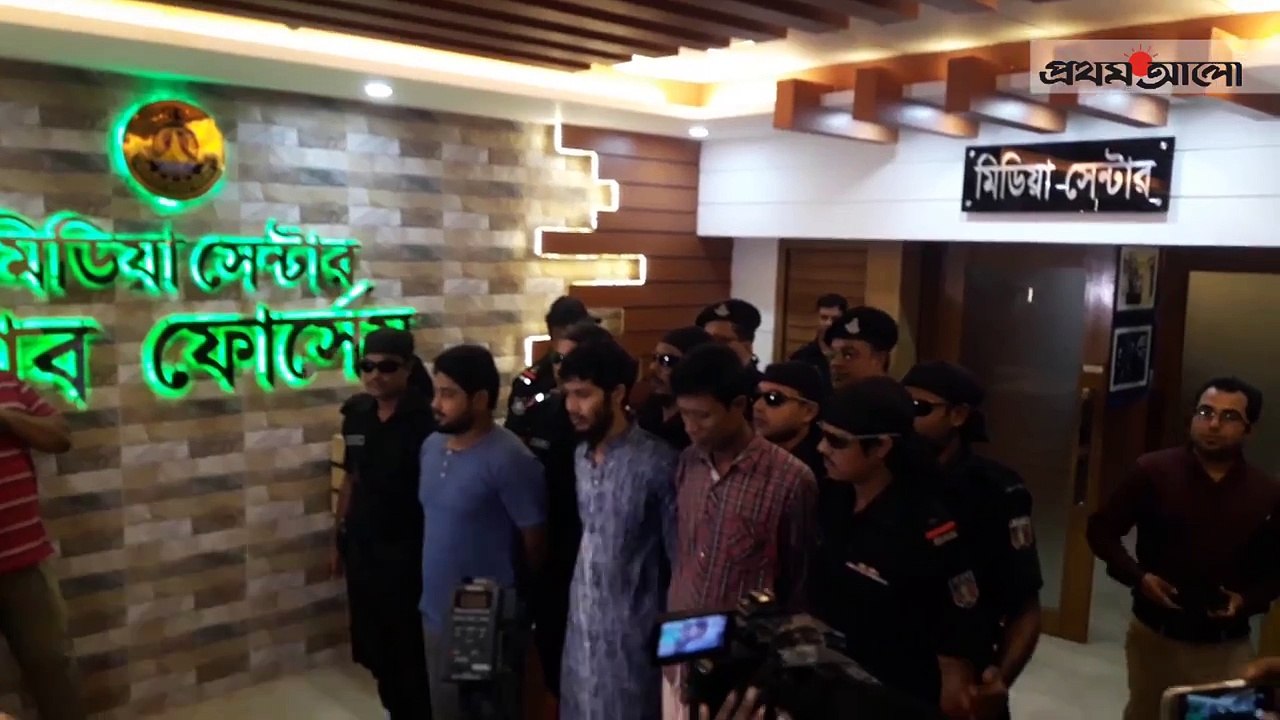 বিমান নিয়ে ‘নাশকতার পরিকল্পনা’য় পাইলট গ্রেপ্তার