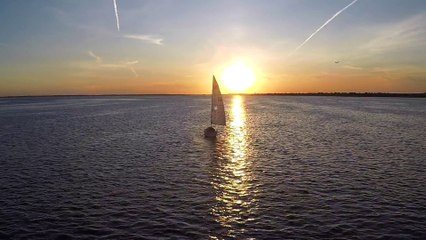 Sailboat Sailing - Joe Parlier