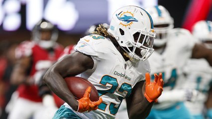 Dolphins trade Jay Ajayi to the Eagles