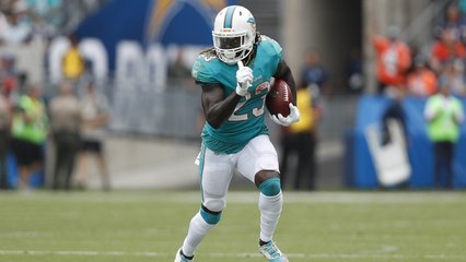 Eagles acquire Jay Ajayi from Dolphins