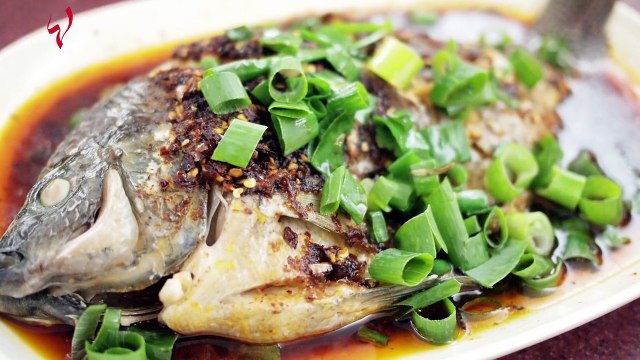 بالفيديو- تناولي هذه الأطعمة حتى لا تصابي بسرطان الثدي