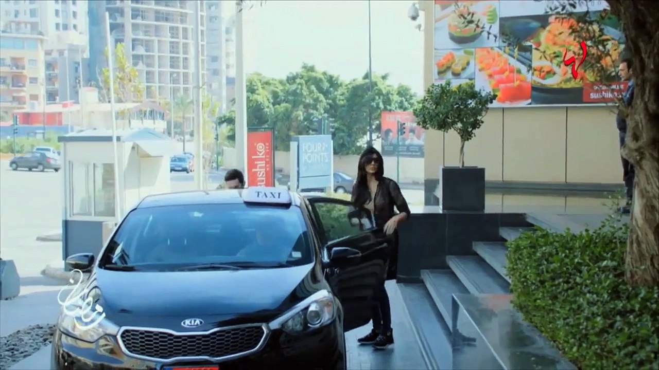 أخبار سارة: هذا ما كشفته نادين نسيب نجيم عن نهاية "نص يوم"، ولماذا غاب تيم حسن؟