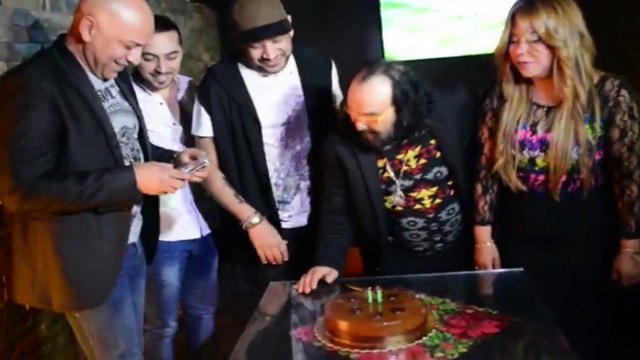 فلاش فني: أبو الليف يكشف لـ لها لماذا لم تطمئن عليه طليقته الفنانة علا رامي ؟ وما علاقة زوجته بالأمر؟