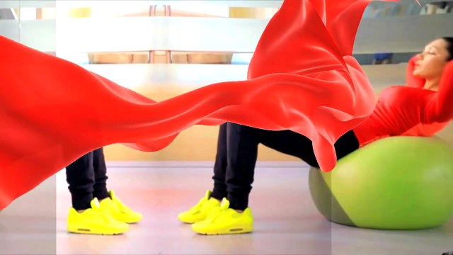 اليك هذا التمرين لشدّ عضلات الصدر