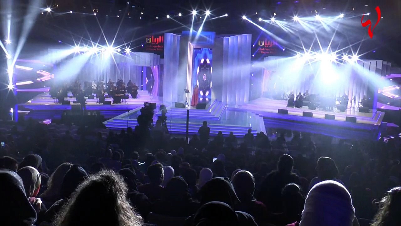 سميرة سعيد من "سوق واقف": طموحي فاق الواقع وربما سأحقّقه قبل اعتزالي وابني شادي اختار لي هذه الأغنية...