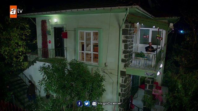 Kırgın Çiçekler 25.Bölüm - Tesadüf Aşk - Özgür Çevik - Klip