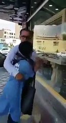 larki mard ki petai kr rhi hai