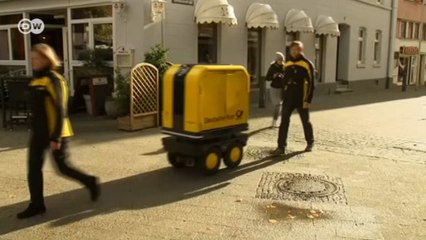Almanya'da postacı robot görevde