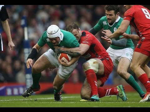 Jamie Roberts and Rory Best go head to head, Wales v Ireland, 14th March 2015