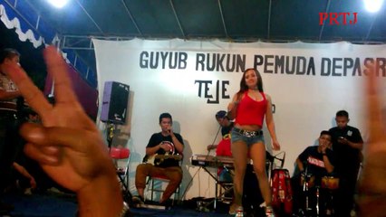 Uut Selly - Aku Meriang