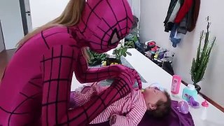 Joker Kidnaps Pink Spidergirl Baby! Drop From Balcony Spiderman Rescue Frozen Elsa