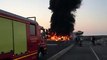 Marseille : impressionnant incendie de bateaux sur le port de la Pointe-Rouge