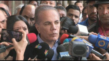 El Supremo venezolano suspende la inhabilitación del opositor Manuel Rosales